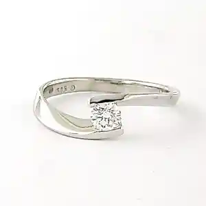 Buy 14k wit gouden ring met briljant geslepen diamant tot. 0.25ct – F/G - VS/SI? Bid from 370!