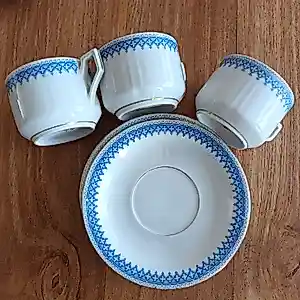 Konigszelt - 3 antieke kop en schotels in perfecte staat 1920-1930 kaufen? Bieten Sie von 20!