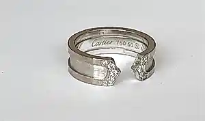 Authentieke Vintage 18K witgouden "C de Cartier" ring . kaufen? Bieten Sie von 1250!