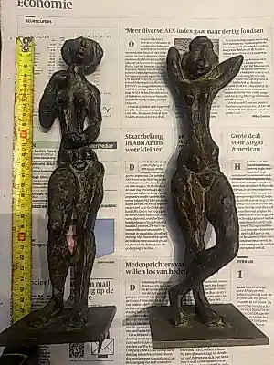 Buy Brons (Onbekend) - Set van 2 bronzen dames? Bid from 250!