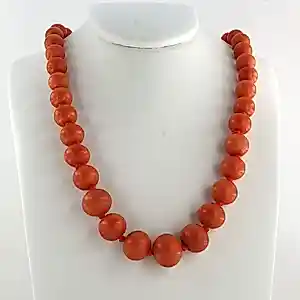 18k gouden slot aan een kralen koraal collier - 42 cm kaufen? Bieten Sie von 550!
