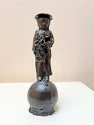 Buy Nicolas Dings - Bronzen sculptuur | ´Mother Earth´? Bid from 200!