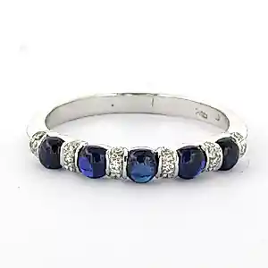 14k wit gouden ring bezet met saffier en briljant geslepen diamant tot. 0.10ct kaufen? Bieten Sie von 330!