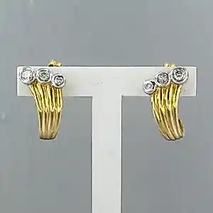 Buy 18k bicolour gouden oorknoppen bezet met briljant geslepen diamant tot. 0,10ct? Bid from 460!