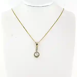 14k geelgouden collier met hanger met bolsjewiek geslepen diamant tot. 0.40ct kopen? Bied vanaf 460!