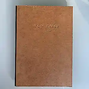 Buy Ton Kalle - 2005 In een granieten omhelzing (800 exemplaren) + uitnodiging voor de opening? Bid from 20!