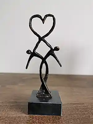 Ger van Tankeren - Sculptuur LIEFDESGELUK kopen? Bied vanaf 35!