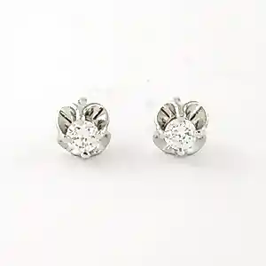 Buy 14k wit gouden solitair oorknoppen met briljant geslepen diamant tot. 0.14ct? Bid from 190!