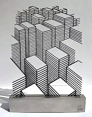 Jeroen Henneman - Twentyfive stacks, metalen 3-D object kaufen? Bieten Sie von 895!