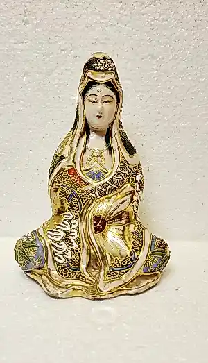 Keramiek overige - Antieke Japans beeldje van godin van genade kopen? Bied vanaf 25!