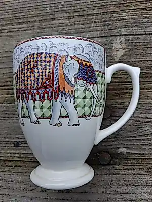 Buy Wedgwood - Beker met oor bone china porselein elephant? Bid from 25!