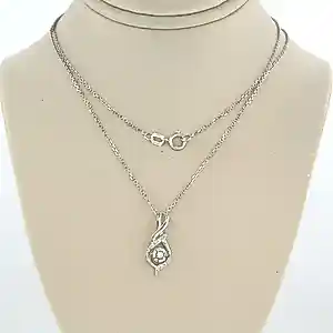 Buy 14k gouden collier en hanger met briljant geslepen diamant totaal 0.07ct? Bid from 325!