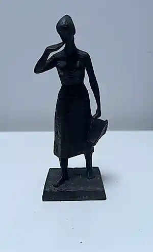 Buy Vera Tummers-van Hasselt - Bronzen sculptuur | Mariken van Nieumeghen? Bid from 75!
