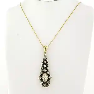 Buy 14k gouden collier en goud met zilveren hanger met roos diamanten tot. 0.50ct? Bid from 850!
