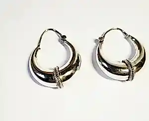 Buy Nieuw zilveren handgemaakte vintage etnische stijl  oorbellen? Bid from 50!