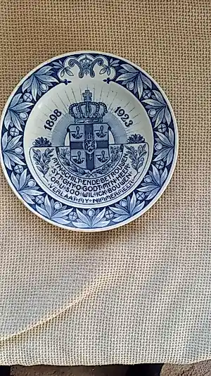 Buy Firma Regout & Co - Herdenkingsbord Wilhelmina? Bid from 25!