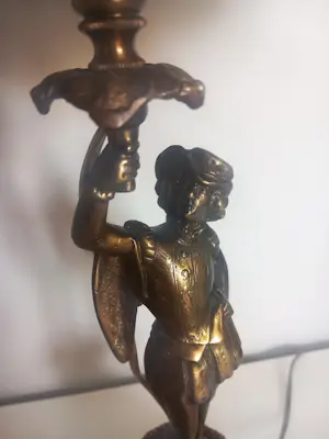 Onbekend - Art NouveauTafellamp met sculptuur kopen? Bied vanaf 35!