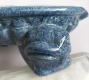 Het Tegelhuis - Asbak op drie poten kopen? Bied vanaf 30!