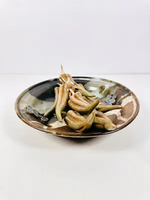 Onbekend - Studio Pottery Okra Centrepiece kaufen? Bieten Sie von 60!