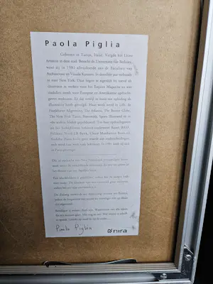 Paola Piglia - elementen uit ons dagelijks leven kopen? Bied vanaf 40!