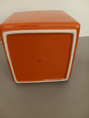 Onbekend - Theepot , vierkant en oranje kopen? Bied vanaf 20!