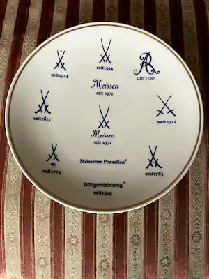 Meissen porzellan - Bord met kenmerk vendu pour 3€ !