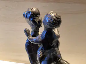 AcheterBrons (Onbekend) - Vrouw met kind? Enchérissez de 150!