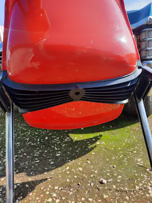 Osvaldo Borsani - Design Stoel Tecno. Rood met zwart frame kopen? Bied vanaf 50!