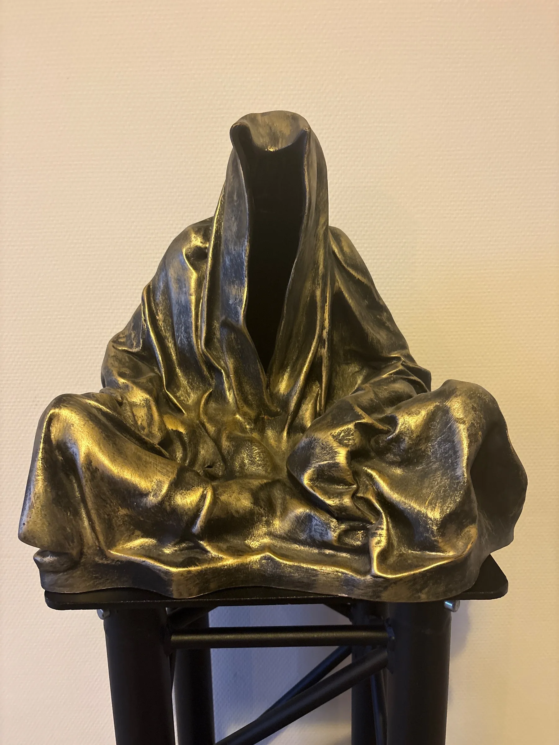 AcheterManfred Kielnhofer - Gardien du Temps? Enchérissez de 300!