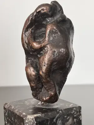 Brons (Onbekend) - Innige omhelzing kopen? Bied vanaf 50!