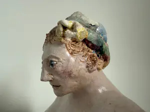 Onbekend - zittende vrouw van keramiek kopen? Bied vanaf 20!