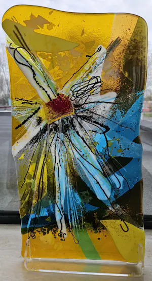 Annemiek Punt - Glazen kunstwerk op perplex voet kopen? Bied vanaf 250!