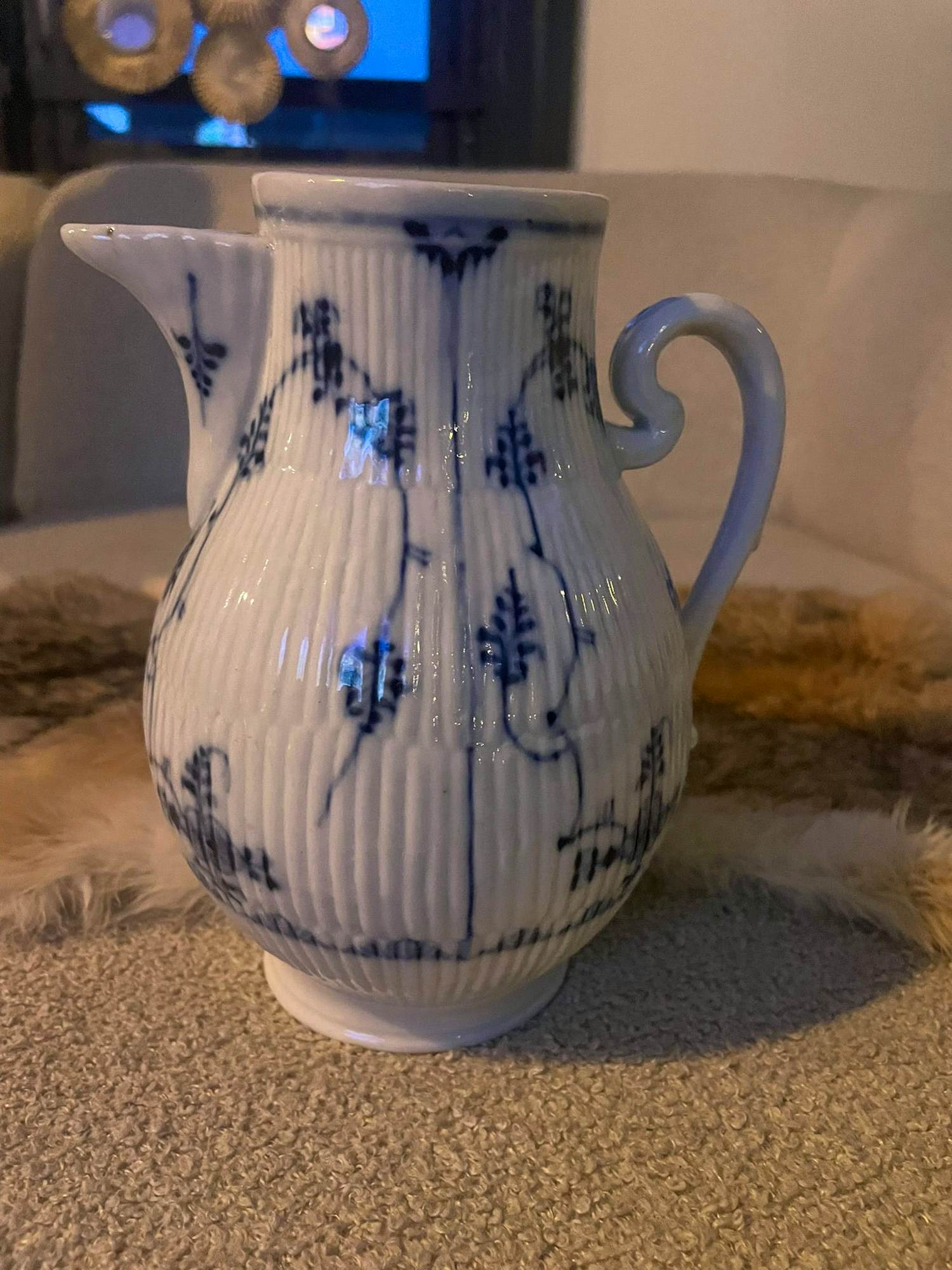 Meissen porzellan - Antique Meissen Porcelain Pitcher kopen? Bied vanaf 50!