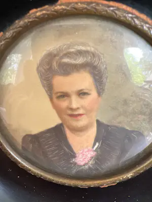 Onbekend - Sjieke dame kopen? Bied vanaf 25!