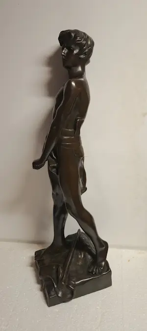 Brons (Onbekend) - Delattre Franse bronzen figuratieve sculptuur Vingt-Ans kopen? Bied vanaf 150!