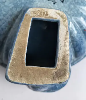 Het Tegelhuis - Asbak op drie poten kopen? Bied vanaf 30!