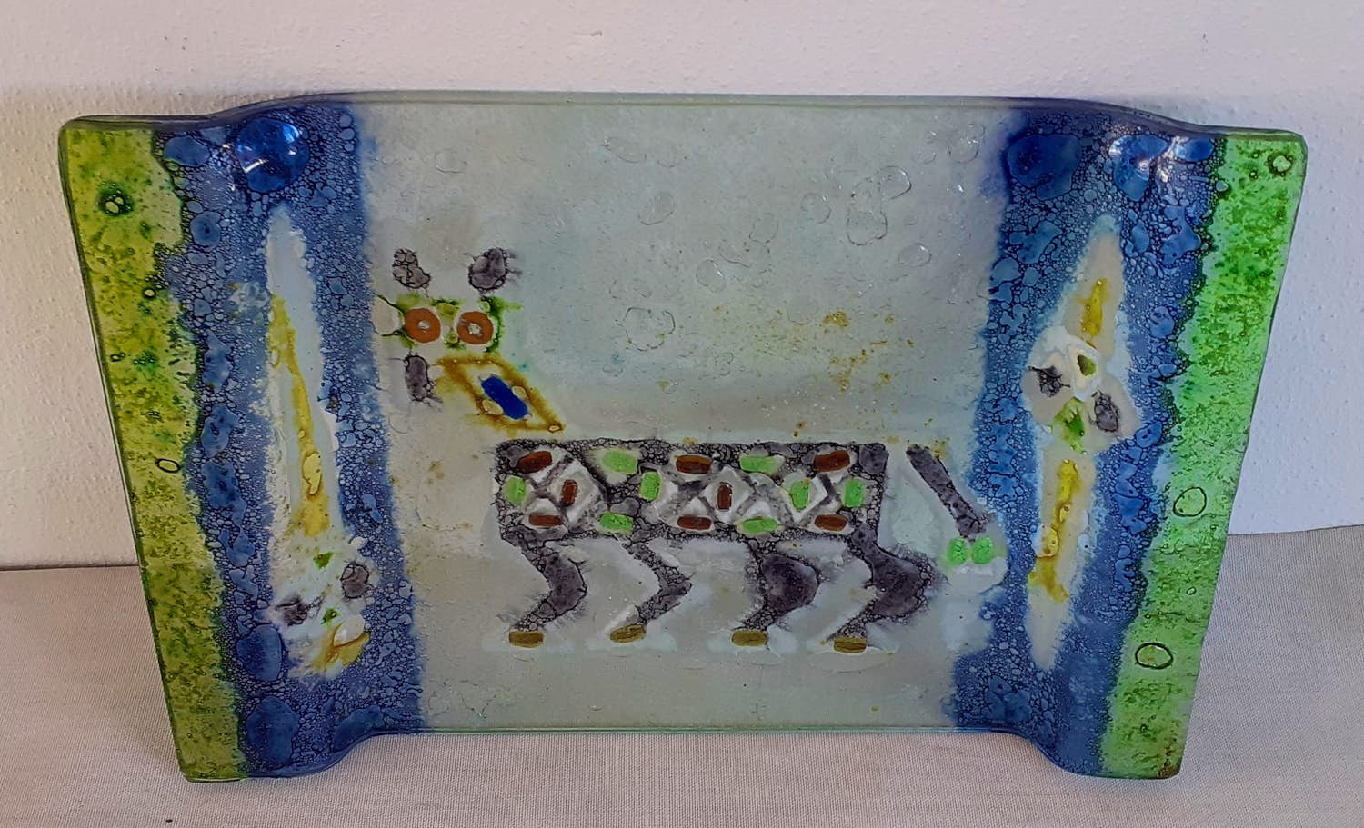 Onbekend - Custom made - Handgemaakte glazen schaal "Lama" kopen? Bied vanaf 10!