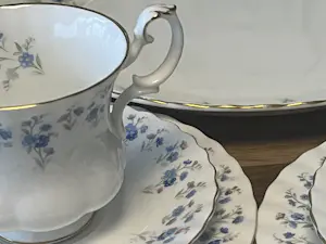 Wedgwood - De Royal Albert Memory Lane-service kopen? Bied vanaf 100!