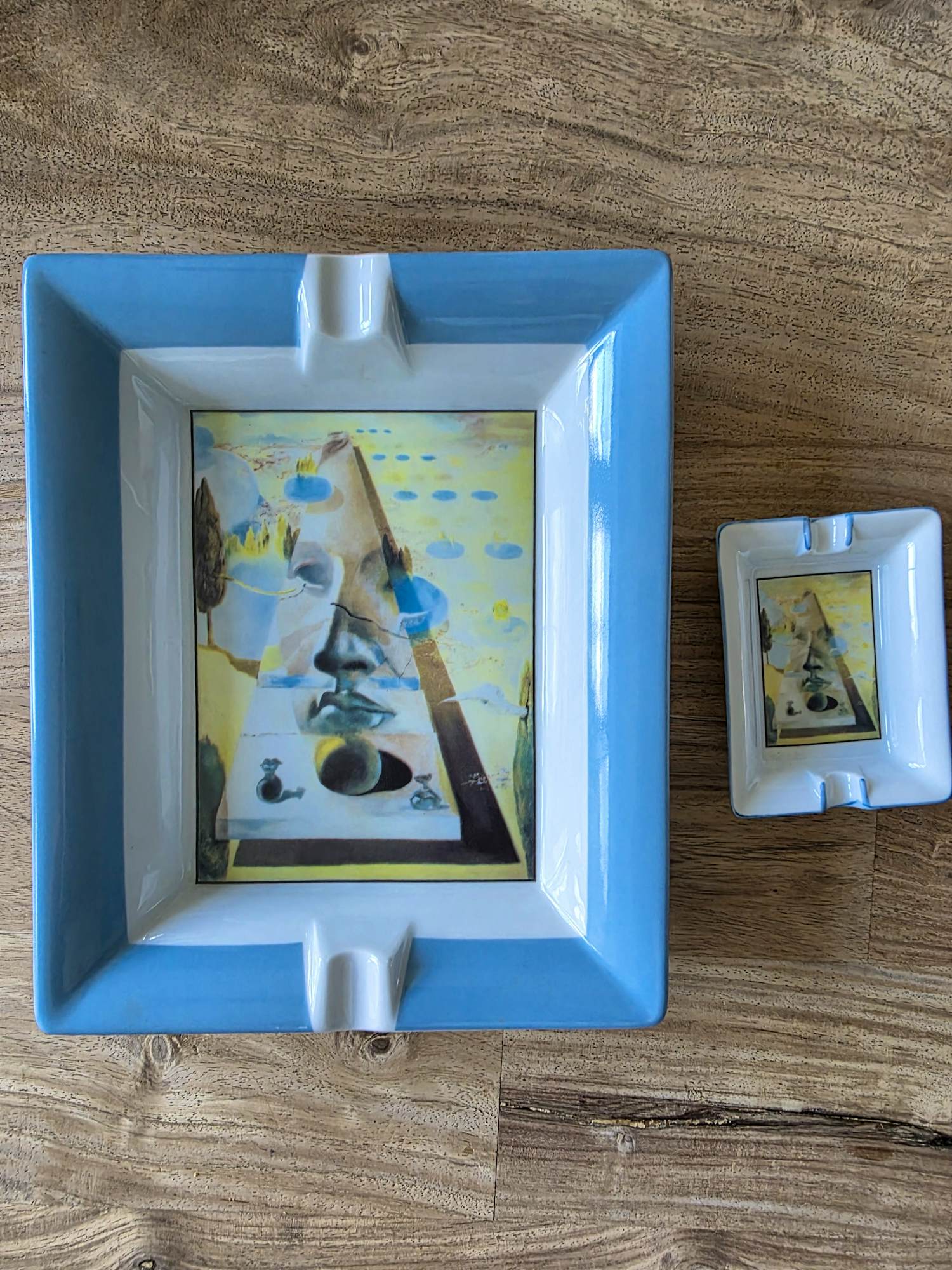Salvador Dali - porseleinen asbak kaufen? Bieten Sie von 20!