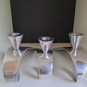 Matthew Hilton - 3 Komma kandelaars kopen? Bied vanaf 80!