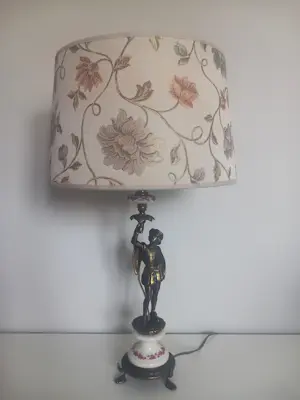 Onbekend - Art NouveauTafellamp met sculptuur kopen? Bied vanaf 35!