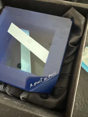 Bohumil Elias - Blue glass cube kopen? Bied vanaf 150!