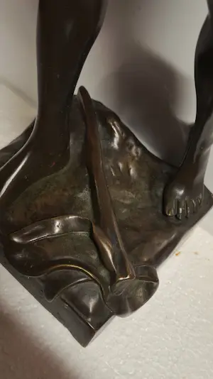 Brons (Onbekend) - Delattre Franse bronzen figuratieve sculptuur Vingt-Ans kopen? Bied vanaf 150!
