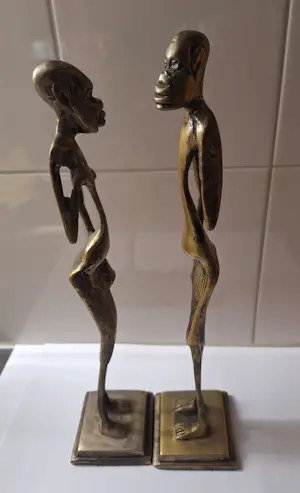 Onbekend - Tribale beelden kopen? Bied vanaf 20!