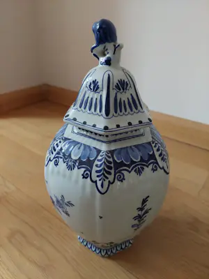 AcheterPorceleyne Fles - Delftsblauwe vazen 3 stuks handgeschilderd Royal Delft.? Enchérissez de 120!