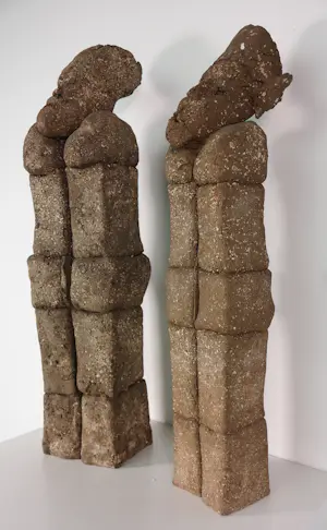 Onbekend - Keramiek, Set van twee staande figuren kopen? Bied vanaf 150!