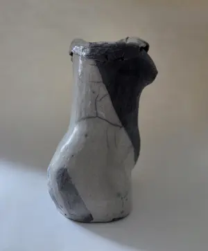 Onbekend - Vrouwen torso. Raku. kopen? Bied vanaf 20!