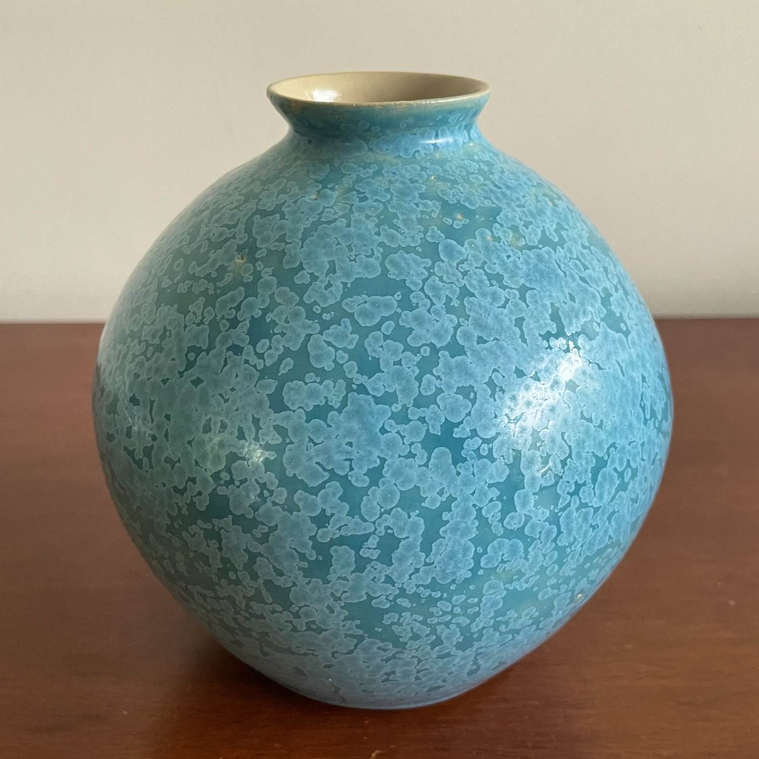 Onbekend - Kristallijne Kunstaardewerken vaasje kopen? Bied vanaf 20!