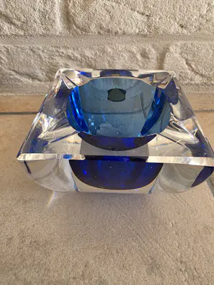 Val-Saint-Lambert - vintage asbak in kobaltblauw kopen? Bied vanaf 20!