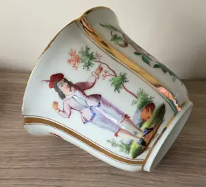 Onbekend - Kop en schotel met floraal decor kopen? Bied vanaf 20!